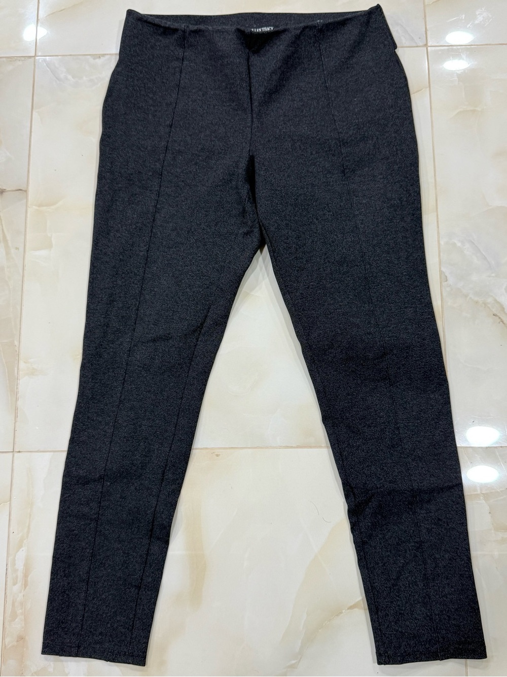 Ellen Tracy Men's Slim Dress Pants in Black
